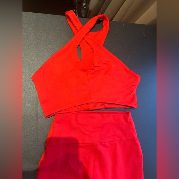 (3) Bombshell Workout Set Bundle - Picture 7 of 13